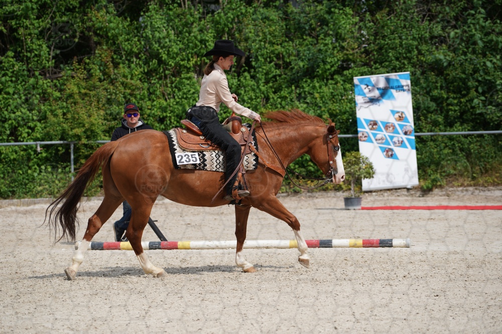 s_A9_09144.jpg